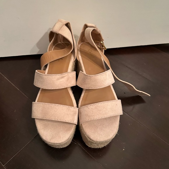 Platform wedges - Picture 1 of 2